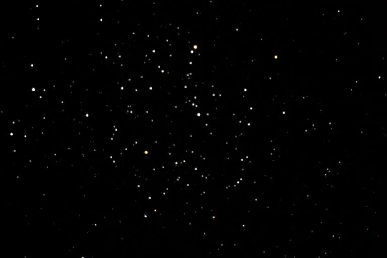 A Lua Por Uma Noite: Olhar o céu… Contemplar as estrelas… A Lua Por Uma Noite: Olhar o céu… Contemplar as estrelas…