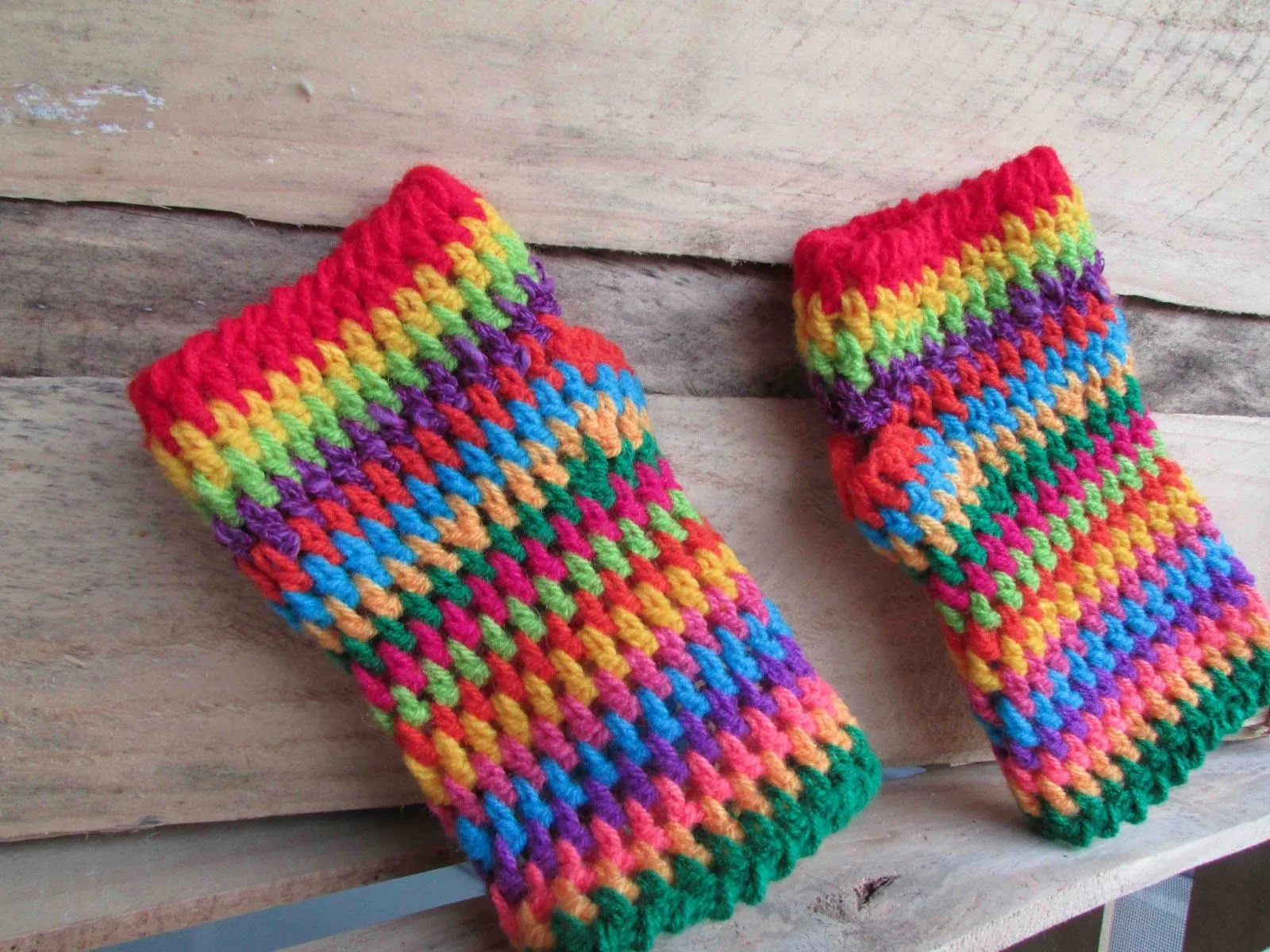 Lucía los Tejidos ...: Guantes colores Lutty, sin dedos Lucía los Tejidos ...: Guantes colores Lutty, sin dedos