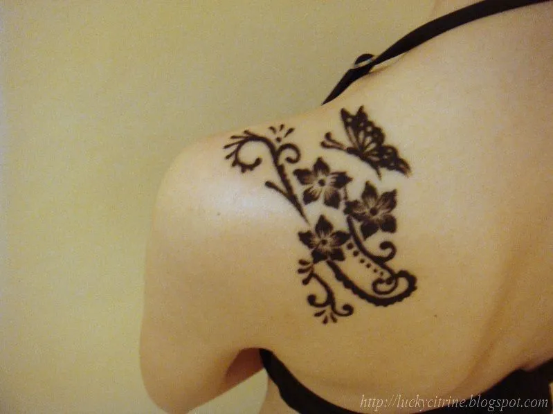 Lucky Citrine: Henna Tattoo at P&P Tattoo Boracay