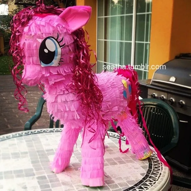 I made a Pinkie Pie Piñata for my 22nd birthday :D - Seatha's Art