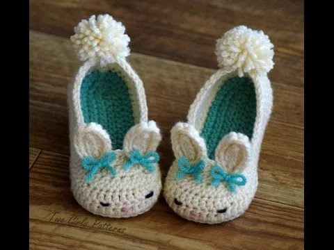 maglia baby on Pinterest | Crochet Baby Booties, Baby Booties and ...