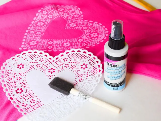 Maize Hutton: Painted Heart Doily T-Shirt DIY Maize Hutton: Painted Heart Doily T-Shirt DIY