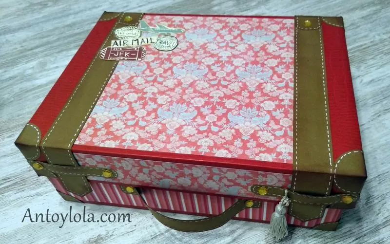Cómo hacer una maleta vintage con una caja de zapatos | Manualidades Cómo hacer una maleta vintage con una caja de zapatos | Manualidades