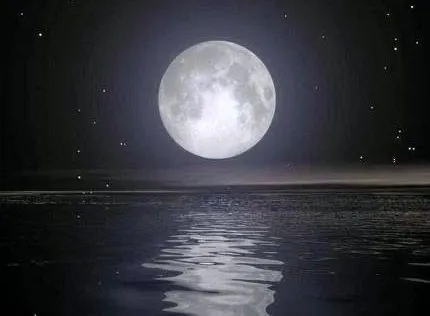 Malos tiempos para la lírica: Noche de luna Malos tiempos para la lírica: Noche de luna