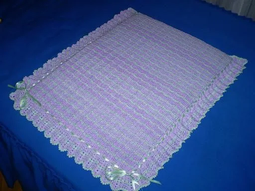 Colchas de crochet de hilo para bebés - Imagui