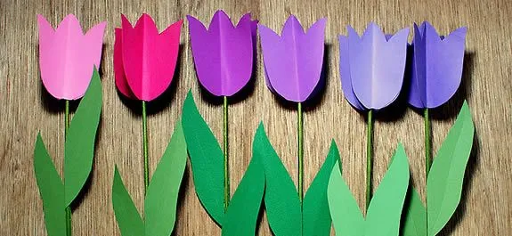 Manualidad: Creamos un ramo de flores con tulipanes de papel