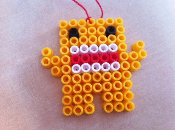 Manualidades: Descubriendo los Hama Beads. Manualidades: Descubriendo los Hama Beads.