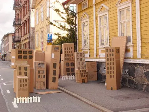 Manualidades infantiles: crear una ciudad de cartón | Decoideas.Net