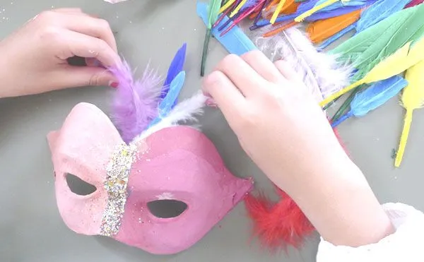 Manualidades para niñas: Un baile de máscaras - Manualidades de ... Manualidades para niñas: Un baile de máscaras - Manualidades de ...