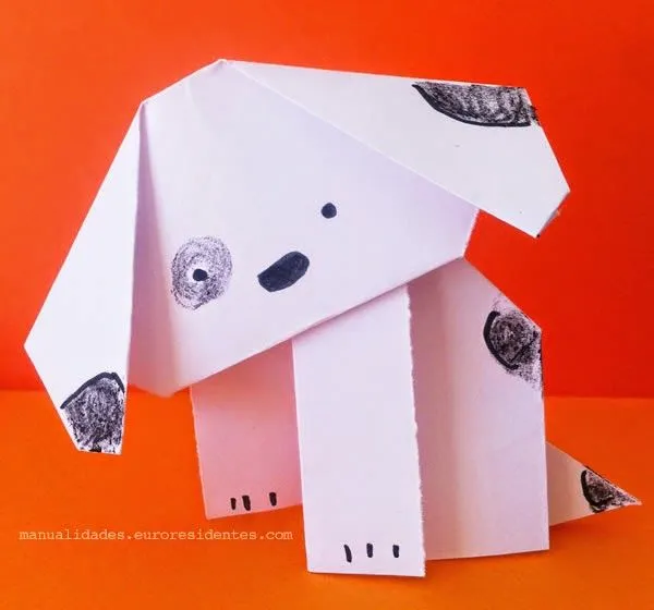 Manualidades: Cómo hacer un perro de papel