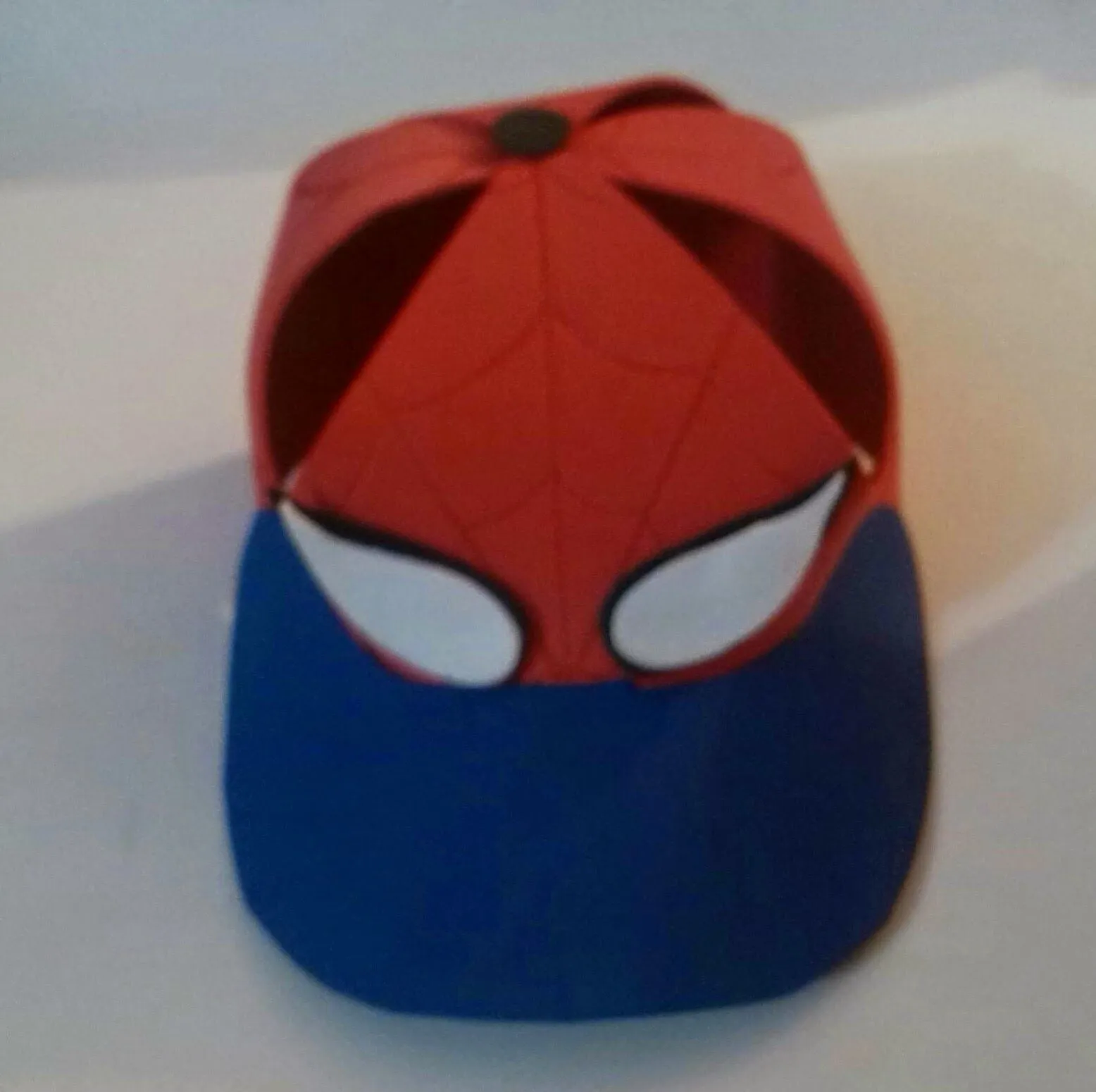 Manualidades TiendasOff: Gorras en Foami Hombre Araña Manualidades TiendasOff: Gorras en Foami Hombre Araña