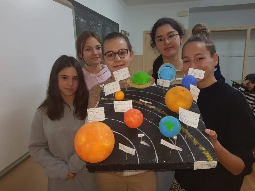 MAQUETAS DEL SISTEMA SOLAR - Colegio San Jose Obrero