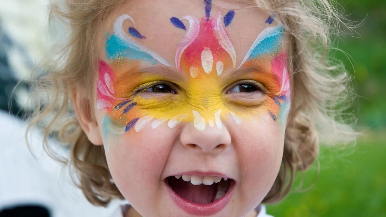 Maquillaje de Carnaval para niños: ¡10 pinturas muy coloridas!