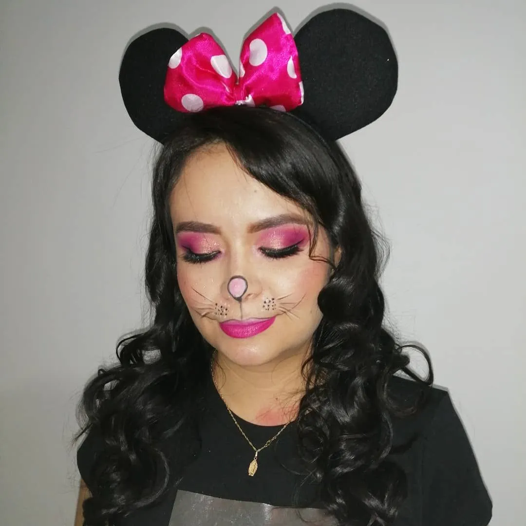 Maquillaje Halloween Ratona #lovemakeup #maquillajeprofesional #lovemakeup  #maquil… | Maquillaje de halloween facil, Maquillaje de ratoncita,  Maquillaje de mariposa