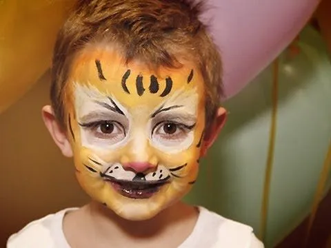 Cómo hacer un maquillaje de tigre para Carnaval - YouTube