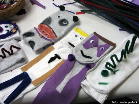 Como hacer marionetas y titeres con calcetines | Como hacer