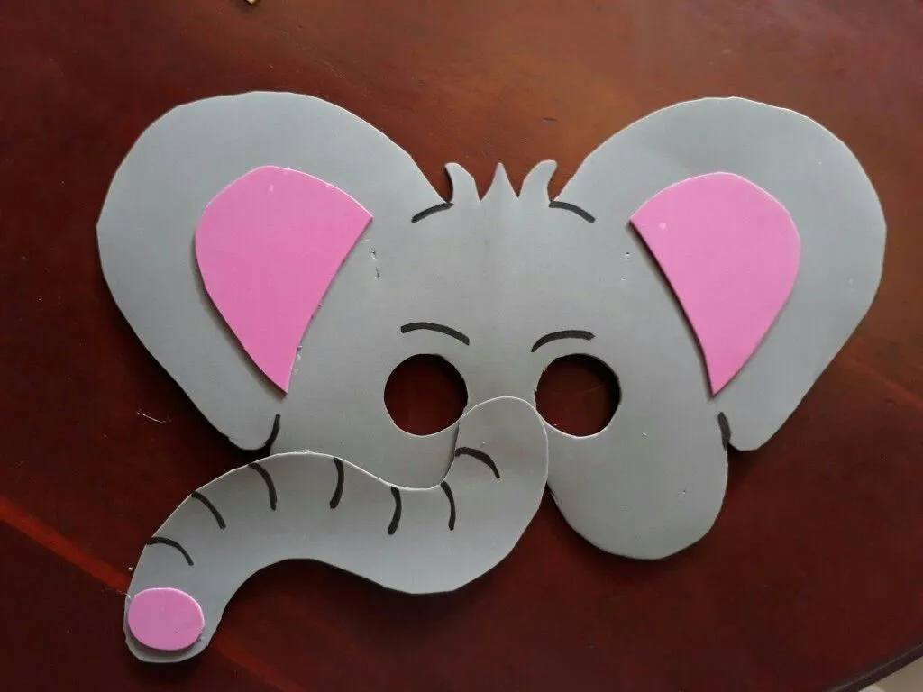 Máscara de elefante en foami tamaño carta | Mascara de elefante, Caretas de  animales, Manualidades
