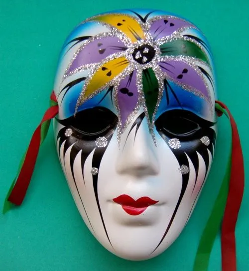 Mascaras en yeso decoradas - Imagui