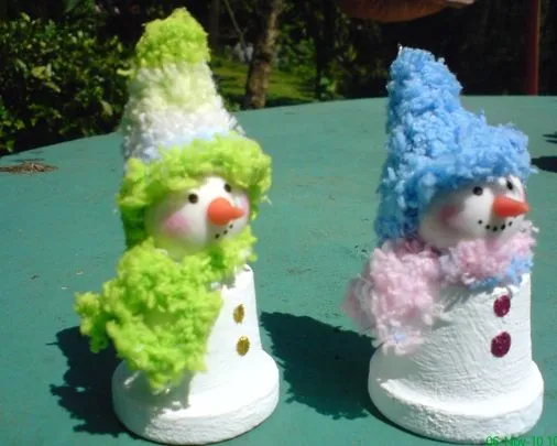 Hacer muñeco de nieve con porcelana fría o materiales reciclados ...