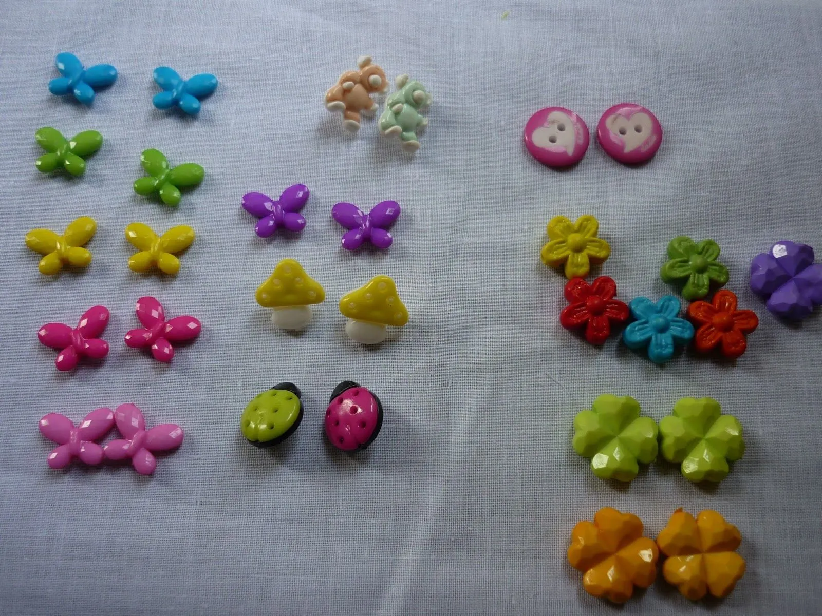 MATERIALES PARA MANUALIDADES : BOTONES PARA EMPEZAR TU NEGOCIO MATERIALES PARA MANUALIDADES : BOTONES PARA EMPEZAR TU NEGOCIO