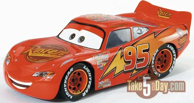 Mattel Disney Pixar Diecast CARS: The 1:24 Scale Lightning McQueen ...