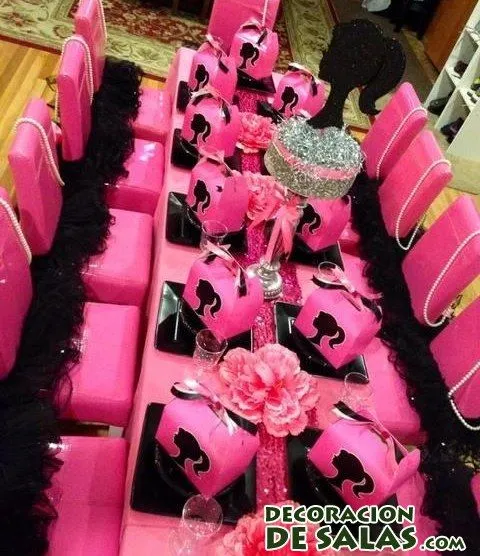 mesa-decorada-en-rosa.jpg
