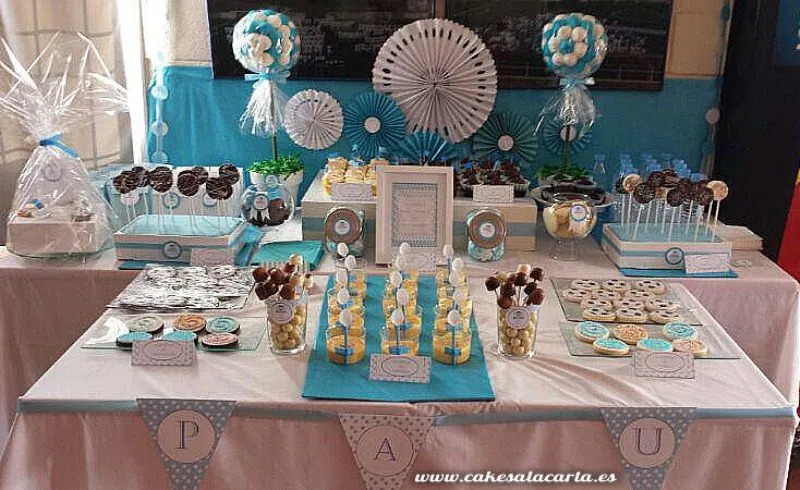 Mesa dulce para Comunión de Pau | Cakes, cupcakes y cookies en ...