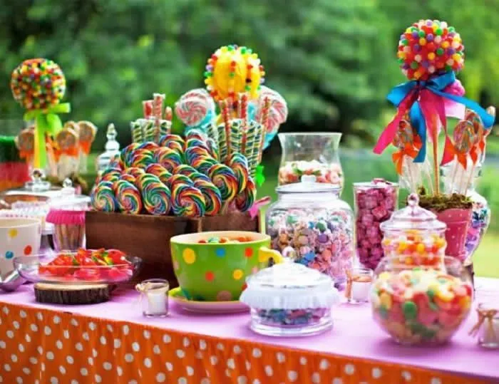 Mesa de dulces colorida | Fiestas y eventos | Pinterest | Postres ...