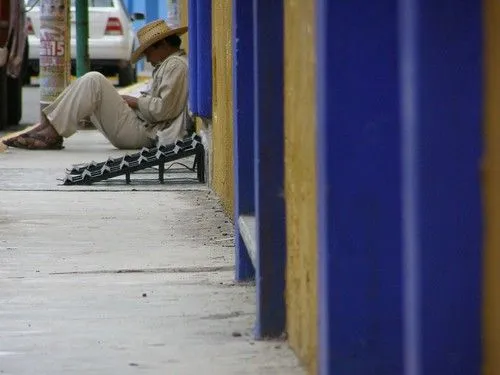 mexicano durmiendo - a photo on Flickriver