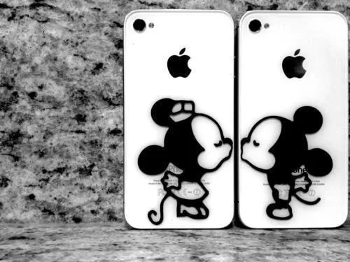 Mickey y Minnie tumblr beso - Imagui