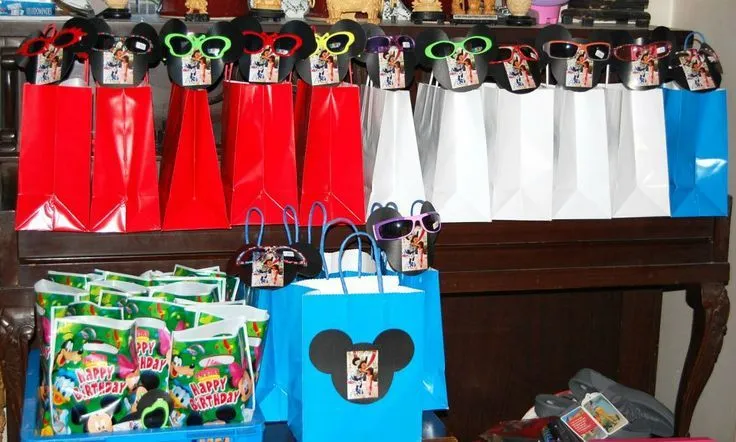 Mickey Mouse birthday souvenirs | Kiddie Birthday Party ...