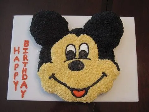 Mickey Mouse Cupcake Cake | Flickr - Photo Sharing!