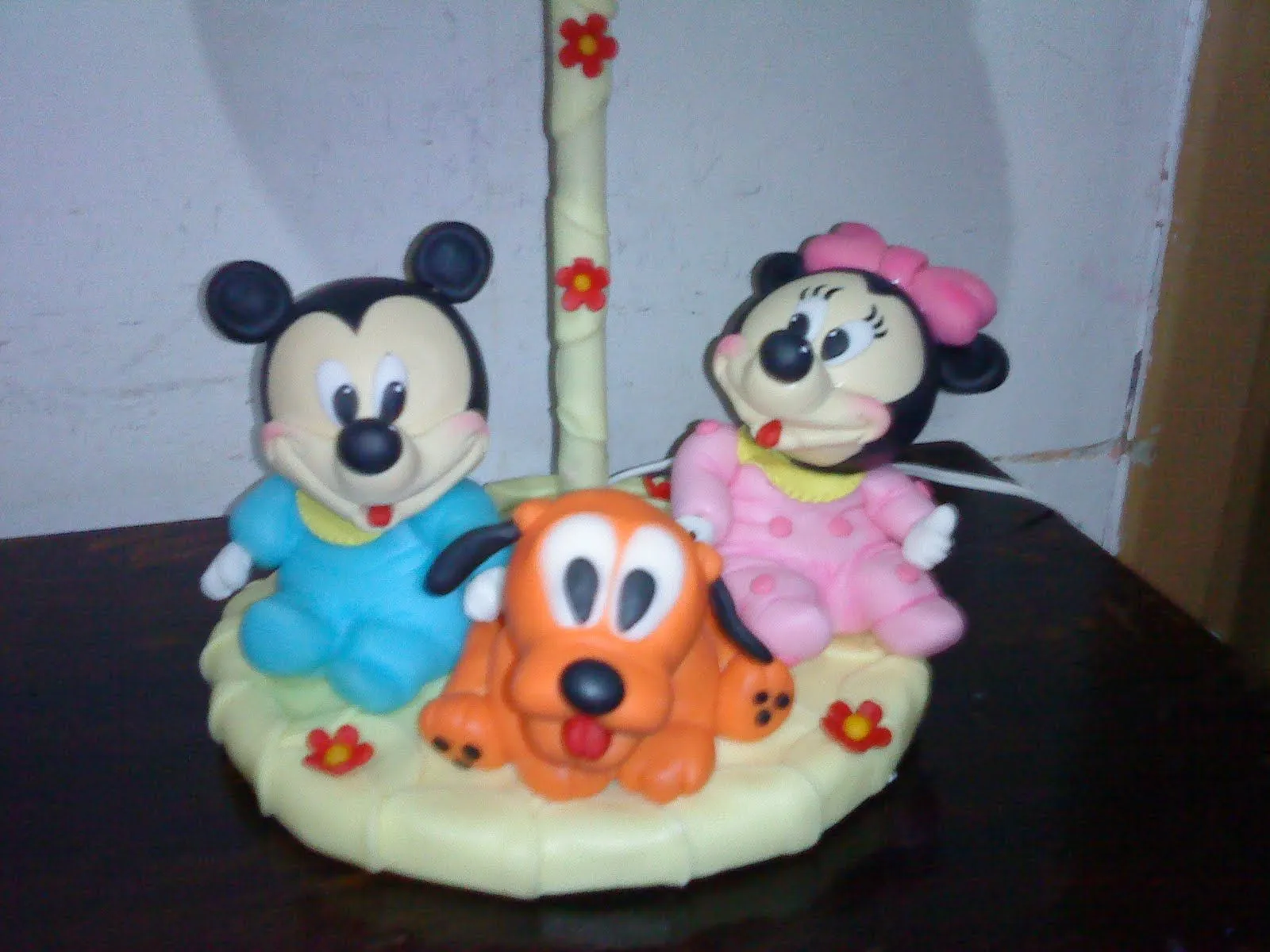  ... Mickey mouse, miny y pluto, porcelana fria: velador infantil bebé