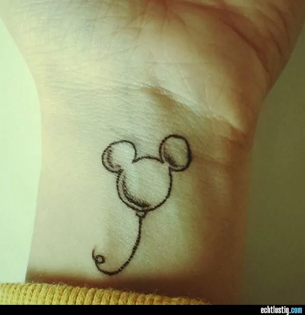 Micky Maus Luftballon Tattoo | Tatoeages | Pinterest