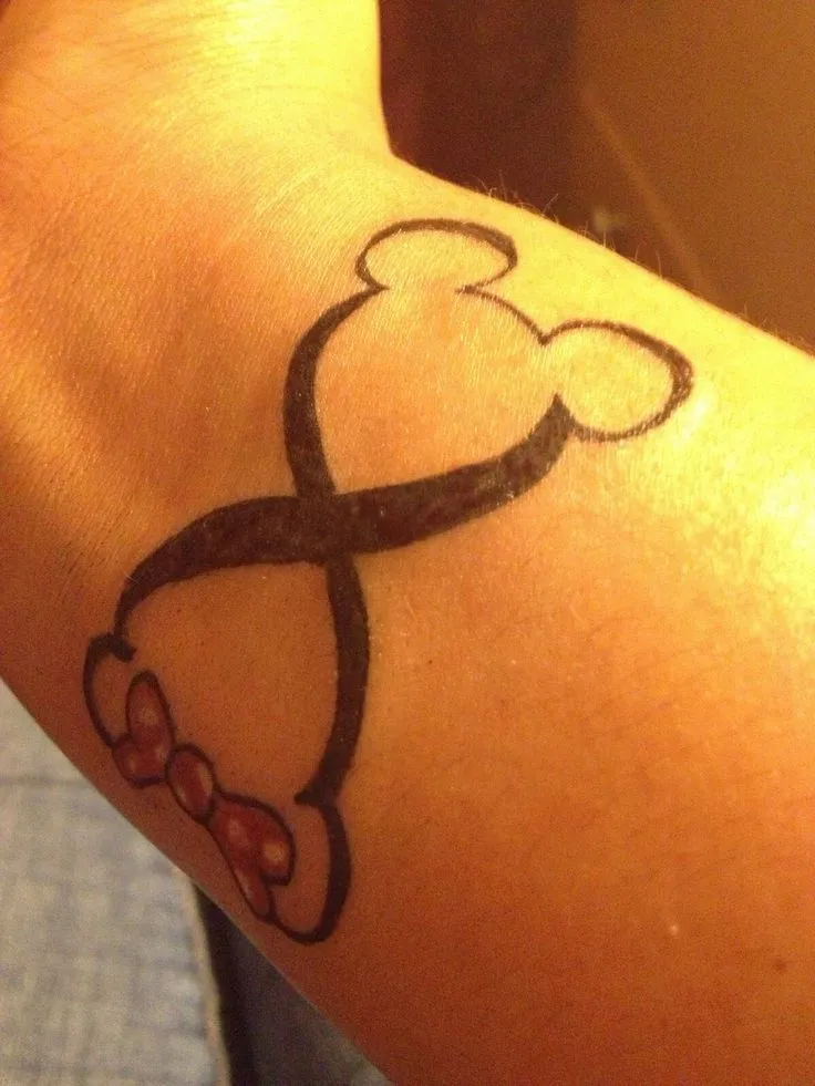 Minnie and Mickey Mouse tattoo! | I Love these | Pinterest