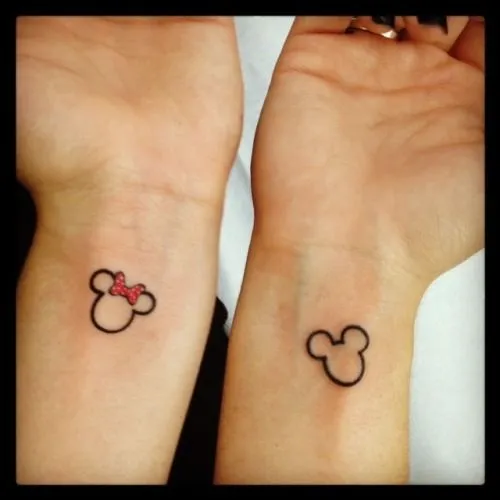 Tattoo de Minnie y Mickey - Imagui
