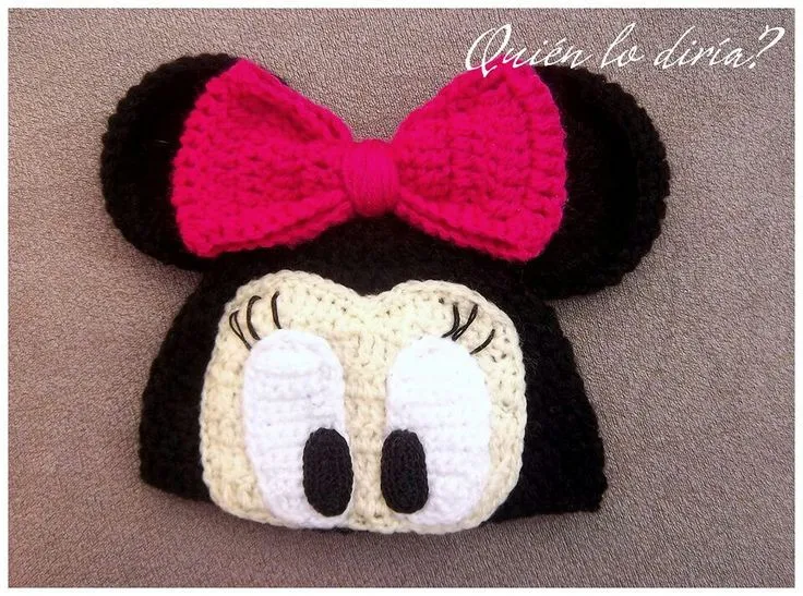 Minnie Mouse crochet hat | Tejidos | Pinterest | Sombreros De ...
