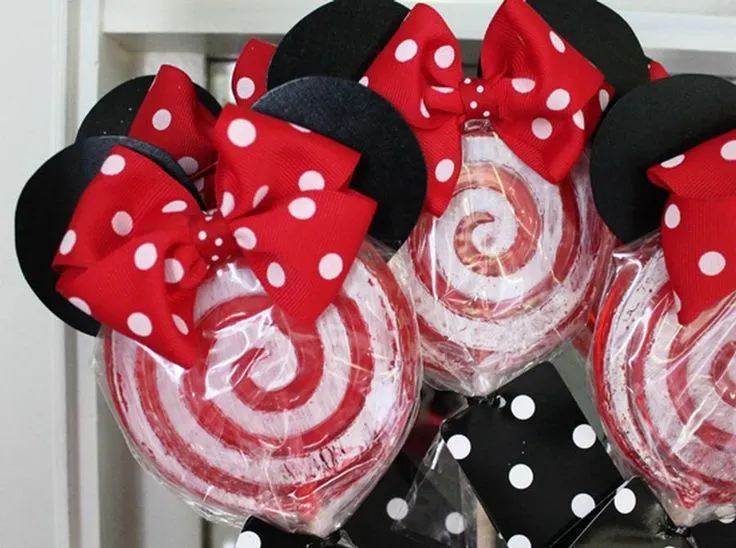 Minnie mouse lollipops.. | minnie mouse | Pinterest | Remolinos ...