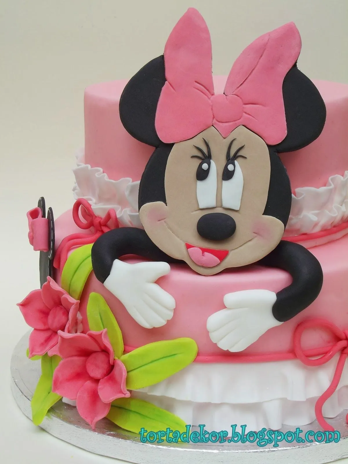 Minnie Mouse tortám a Tortadíszítés Magazinban - GasztroBlogok.hu