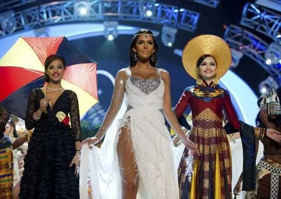 Miss Universo 2012, desfile en traje de fantasía