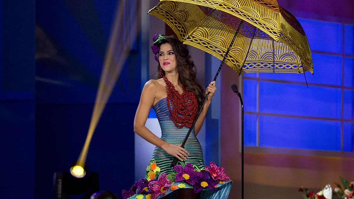 Miss Universo 2015: las candidatas en trajes típicos - Infobae Miss Universo 2015: las candidatas en trajes típicos - Infobae