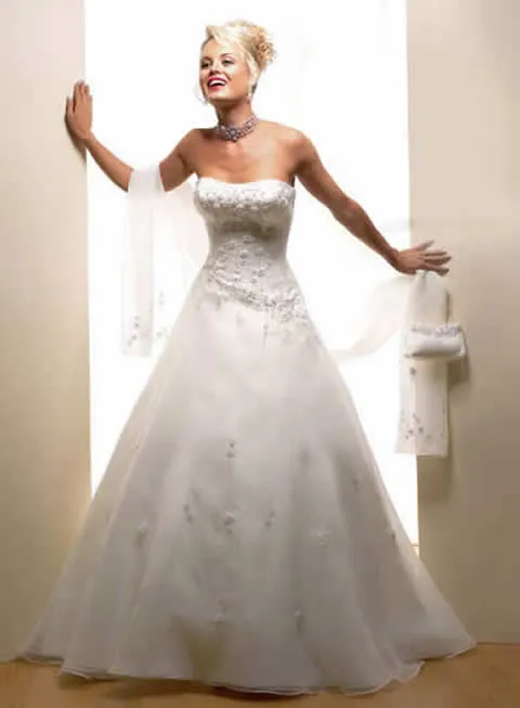 MODA mujer actual: juegos de vestir novias y novios MODA mujer actual: juegos de vestir novias y novios