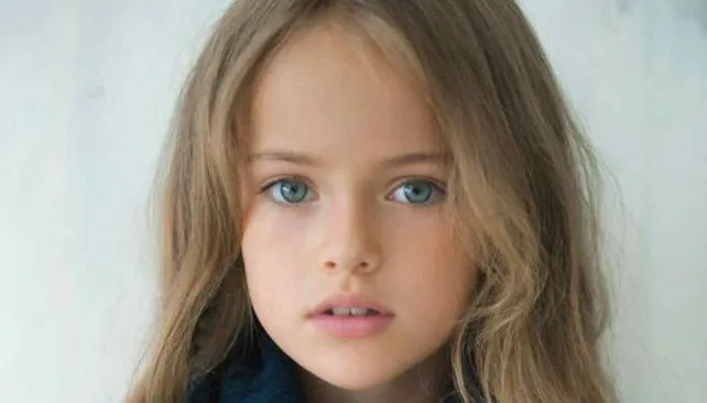 La modelo de 9 años conocida como "la niña más linda del mundo" no ...