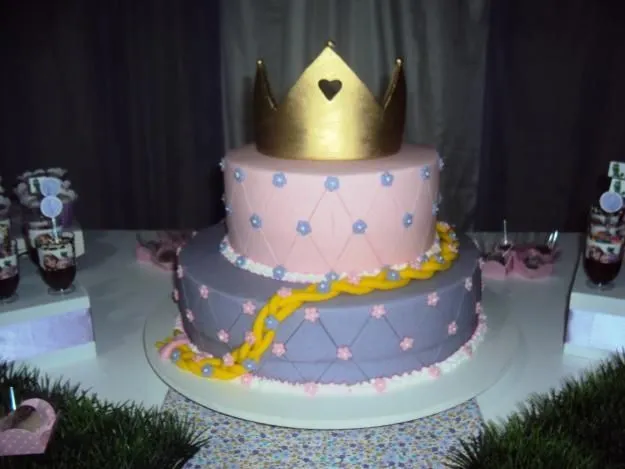 Modelo de torta - cambiar corona | [Fiesta: Rapunzel] | Pinterest