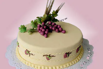 Nuevos modelos de tortas para Primera Comunión | Fiesta101 Nuevos modelos de tortas para Primera Comunión | Fiesta101