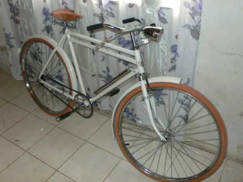 Modern Vespa : (NSR) Has anybody heard of (vintage) Windsor bicycles?