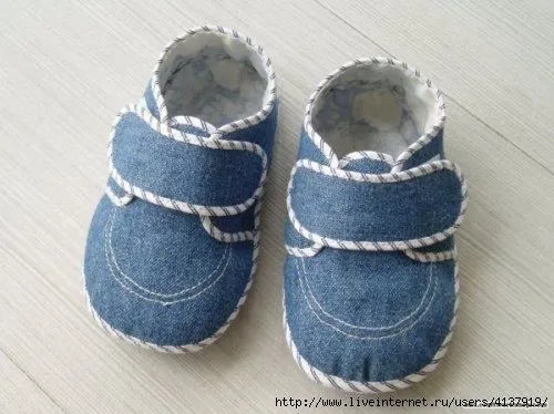 Molde para hacer zapatos para bebes