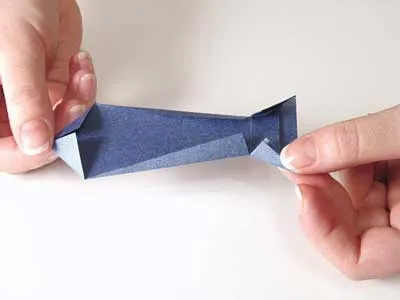 Dia del Padre: tarjeta de papel con una corbata - Guía de MANUALIDADES Dia del Padre: tarjeta de papel con una corbata - Guía de MANUALIDADES