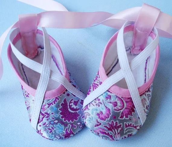 Blog Formas y Colores: Patrones para zapatos de bebés...