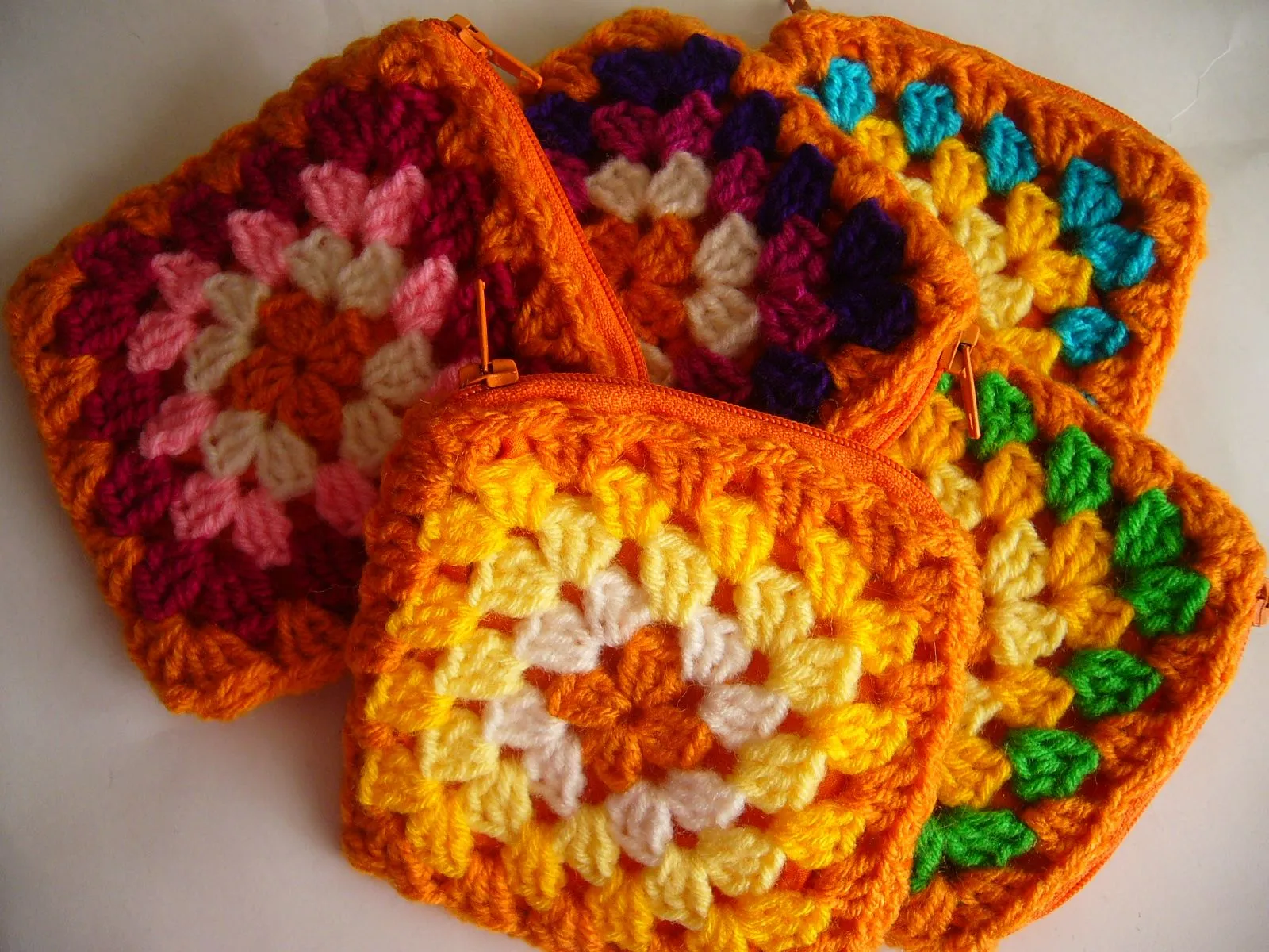 Monederos tejidos en crochet - Imagui